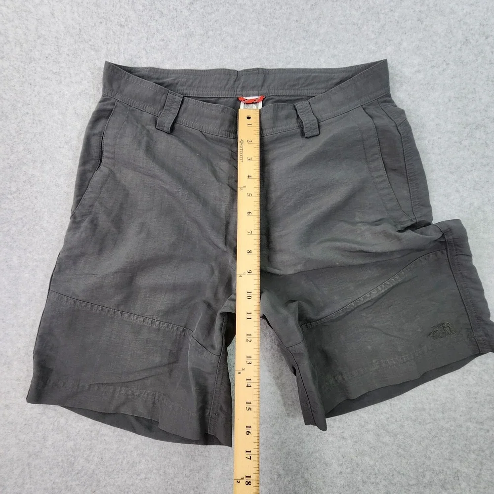 The North Face Chino Shorts Men 32 Gray Nylon Pockets Outdoors Hiking Activewear